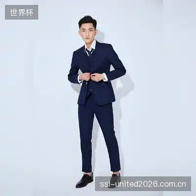 董麟星